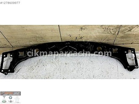 BMW X1 Panel Üst Sacı çıkma parça