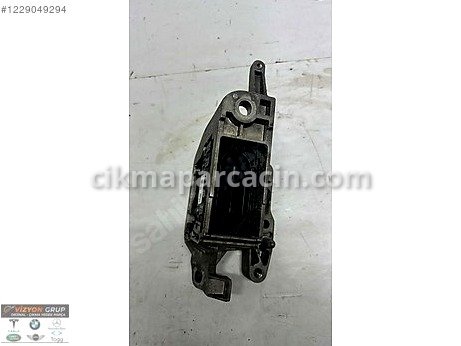 BMW 1 Serisi Motor Takozu çıkma parça