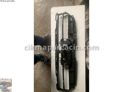 Audi A4 Panjur çıkma parça