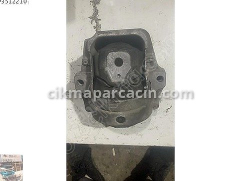 Audi A4 Motor Takozu & Kulağı çıkma parça