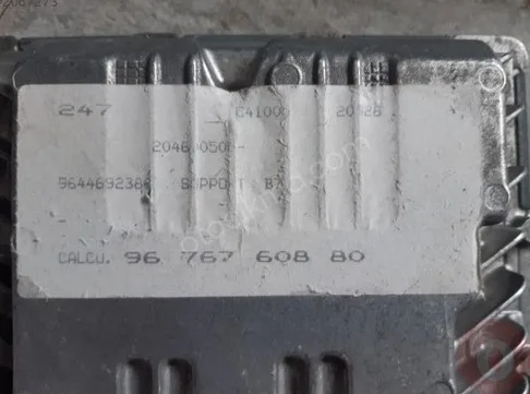 Citroen C4 Motor Beyni çıkma parça - ÇIKMACI 41 KOCAELİ