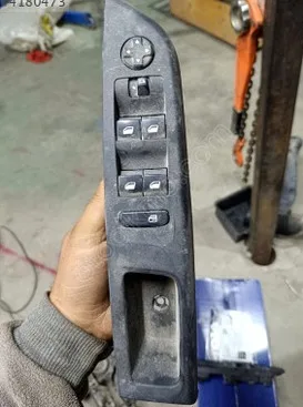 Opel Vectra Cam Açma Düğmesi çıkma parça - OTTO CAR ÇIKMA PARÇA SAKARYA