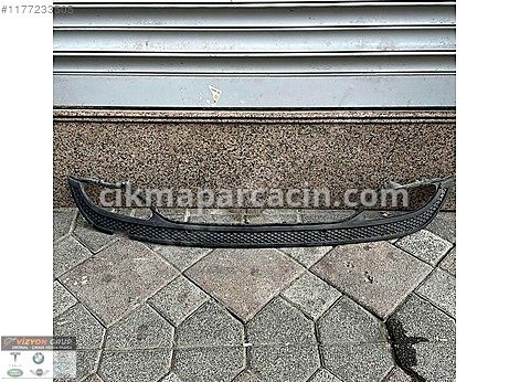Mercedes-Benz C Serisi Difüzör çıkma parça