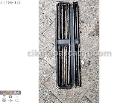 Mercedes-Benz SL Panjur çıkma parça