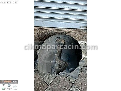 Mercedes-Benz GLB Davlumbaz çıkma parça