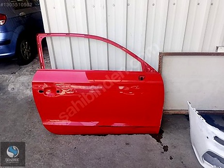 Audi A1 Kapı (Ön Sağ) çıkma parça
