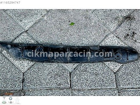 Audi A3 Davlumbaz çıkma parça