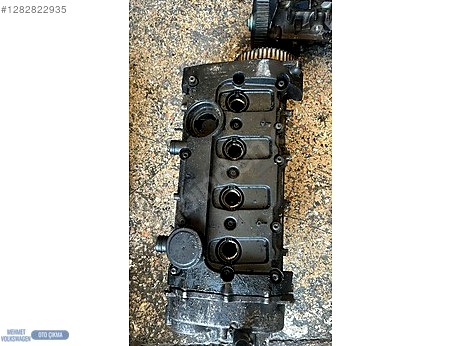 Audi A4 Silindir Kapağı çıkma parça