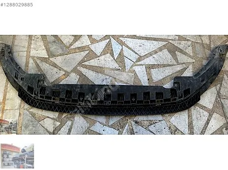 Audi A4 Ön Tampon 8V5807233 çıkma parça