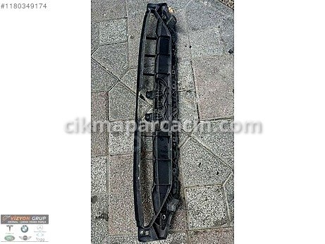 Audi A4 Tampon Braketi çıkma parça