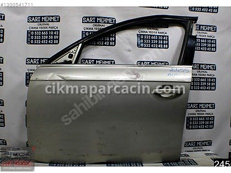 Audi A4 Kapı (Ön Sol) çıkma parça