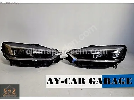 Audi A5 Sağ Ön Far çıkma parça