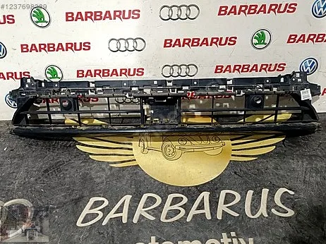 Audi Q3 Panjur çıkma parça - BARBARUS OTO ÇIKMA Mersin