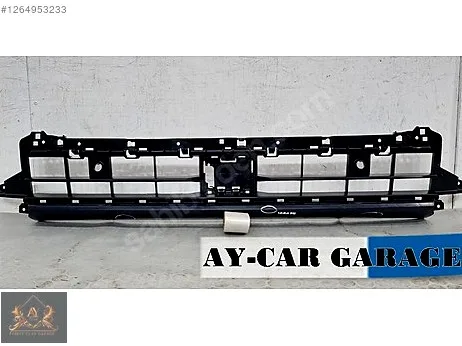 Audi Q3 Panjur çıkma parça - AY-CAR AUTO YEDEK PARÇA İstanbul