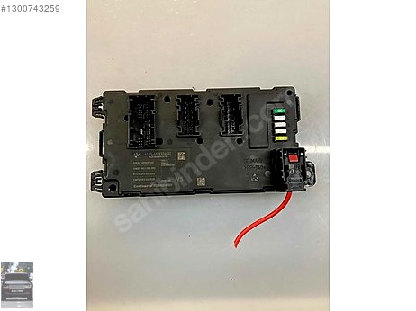 BMW 1 Serisi Arka Cam çıkma parça