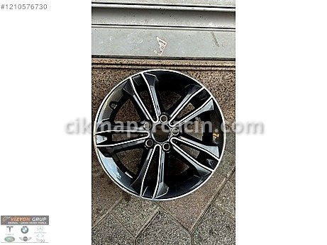BMW 1 Serisi Jant çıkma parça