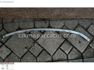 BMW 1 2 SERİSİ F40 F44 ÖN TAMPON ALT DEMİRİ İNCE 7480390