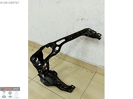 BMW 1 Serisi Sol Ön Far çıkma parça
