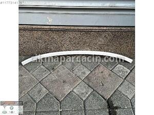 BMW 1 SERİSİ 2019 2024 F40 ÖN TAMPON ALT DEMİRİ İNCE 7480390
