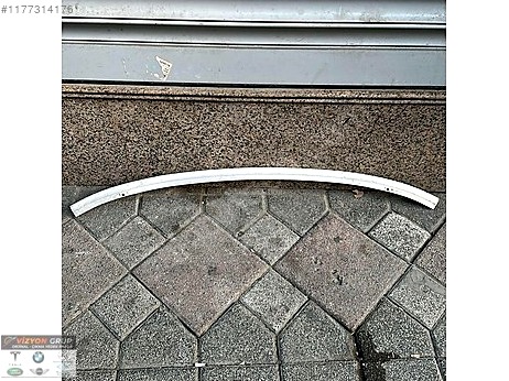 BMW 1 Serisi Tampon Alt Demiri çıkma parça