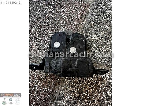 BMW 1 Serisi Bagaj Kilidi çıkma parça