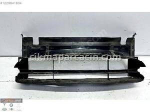 BMW 1 SERİSİ F20 HAVA GİRİŞ KANALI ORJ 51747383771 7383771