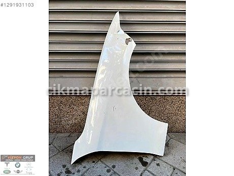 BMW 1 Serisi Çamurluk (Ön) çıkma parça