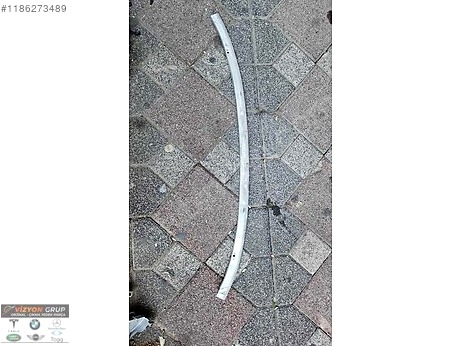 BMW 1 Serisi Tampon Demiri çıkma parça