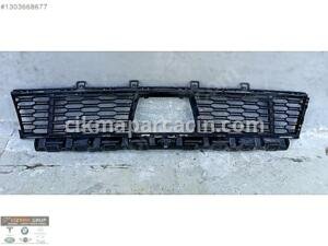 BMW 1 SERİSİ F40 ÖN TAMPON ALT IZGARA ORJINAL ÇIKMA