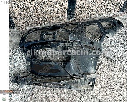 BMW 1 Serisi Ön Tampon çıkma parça