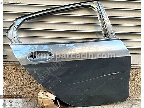 BMW 1 Serisi Kapı (Arka Sağ) çıkma parça