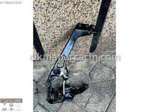 BMW 1 SERİSİ F40 SOL ÖN FAR YUVA SACI ORJ ÇIKMA 101190-13DE