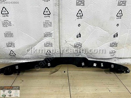 BMW 1 Serisi Panel Üst Plastiği çıkma parça