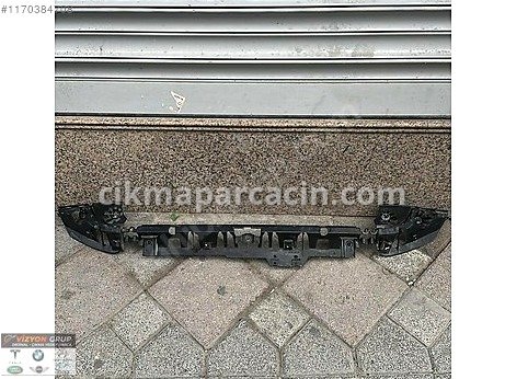BMW 1 Serisi Bakalit çıkma parça