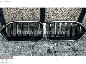 BMW 2 SERİSİ F44 ÖN PANJUR ORJİNAL ÇIKMA 7077395 (2. Adet)