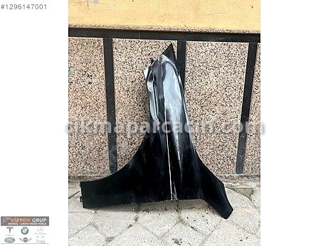 BMW 2 Serisi Çamurluk (Ön) çıkma parça