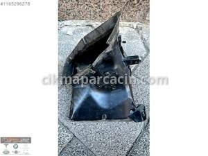 BMW 2 SERİSİ RADYATÖR HAVA KANALI ORJİNAL ÇIKMA 51748075912 OEM 51748075912