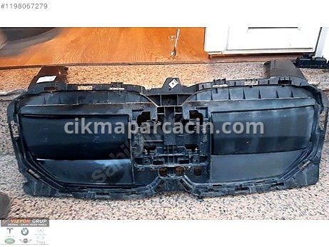 BMW 2 Serisi Üst Maske çıkma parça