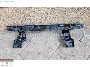 BMW 2 SERİ F44 ARKA TAMPON ORTA BRAKET ORJ 51128494944
