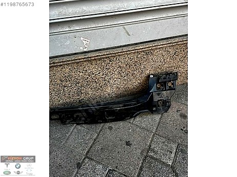 BMW 3 Serisi Arka Tampon çıkma parça