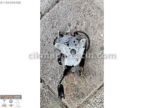 BMW 3 Serisi Kaput Menteşesi çıkma parça