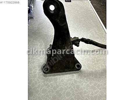 BMW 3 Serisi Motor Takozu & Kulağı çıkma parça