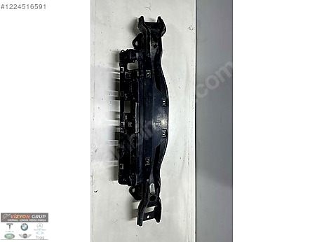 BMW 3 Serisi Tampon Demiri çıkma parça