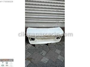 BMW 3 SERİSİ F30 BEYAZ BAGAJ KAPAĞI ÇIKMA ORJİNAL