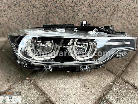 BMW 3 Serisi Sağ Ön Far çıkma parça