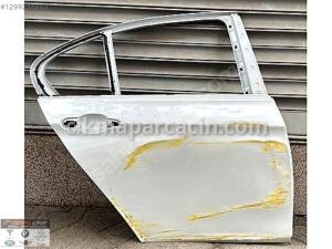 BMW 3 SERİSİ F30 SAĞ ARKA KAPI ORJİNAL