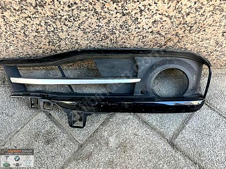 BMW 3 Serisi Sis Farı Çerçevesi çıkma parça