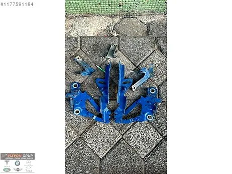 BMW 3 Serisi Kaput Menteşesi çıkma parça - VİZYON GRUP ORJİNAL ÇIKMA YEDEK PARÇA İstanbul