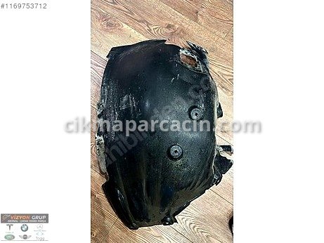 BMW 3 Serisi Davlumbaz çıkma parça