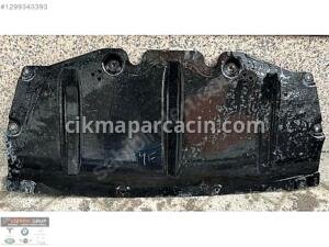 BMW 3 SERİSİ G20 MOTOR ALT MUHAFAZA ORJİNAL 7428176
